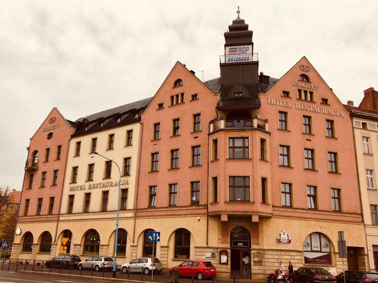 Staromiejski Piwowar Hotel Legnica Exterior photo